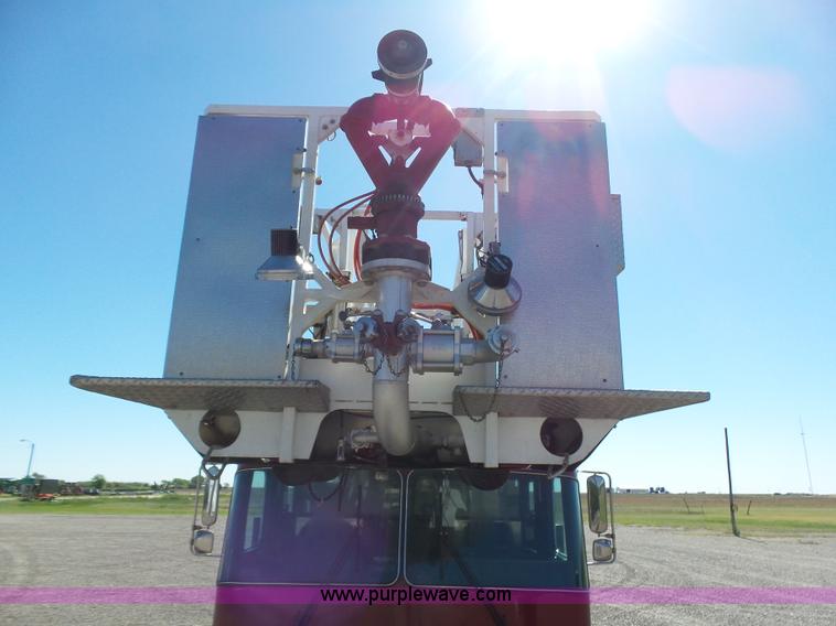 image for item J6107 1982 Hendrickson 1871-WS fire truck