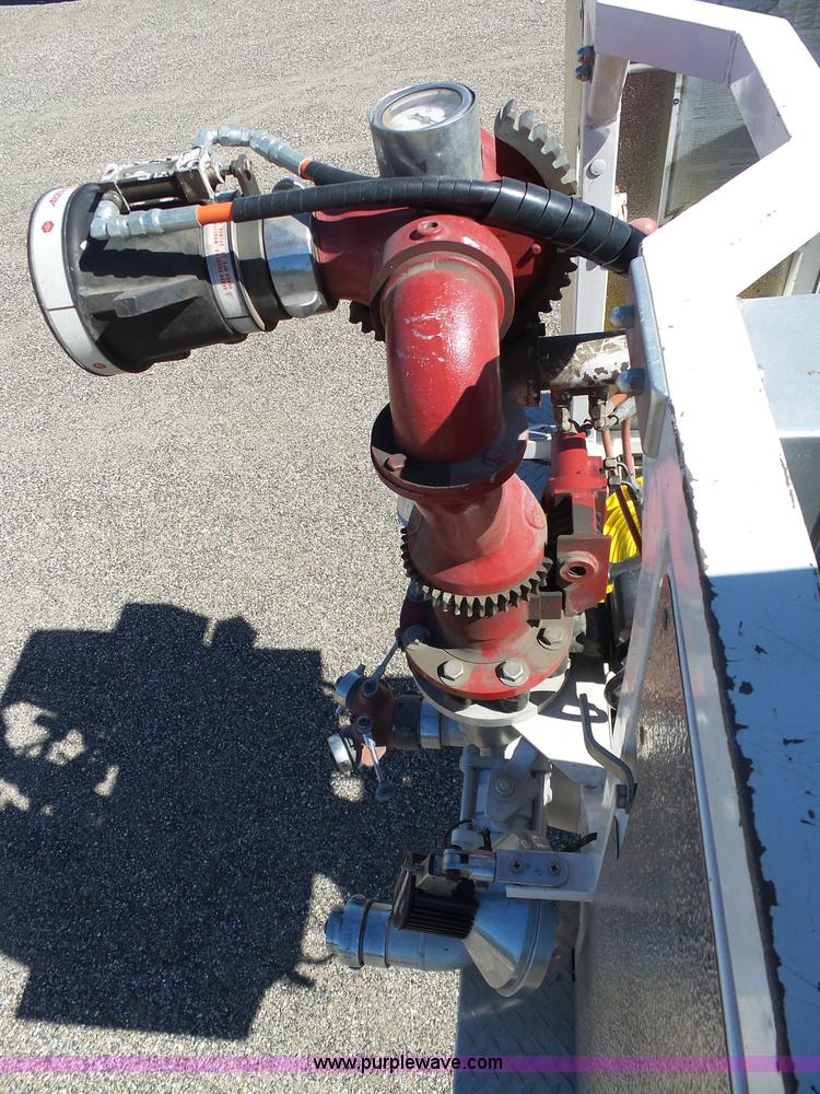 image for item J6107 1982 Hendrickson 1871-WS fire truck