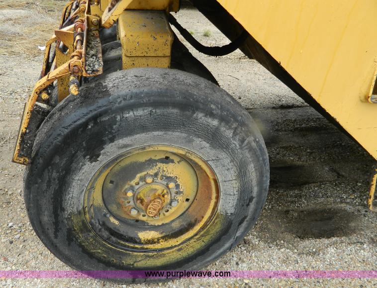 image for item J8977 Bros Inc SP3000 pneumatic roller