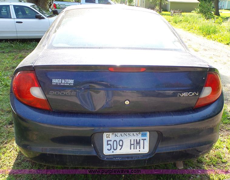 image for item K4073 2000 Dodge Neon