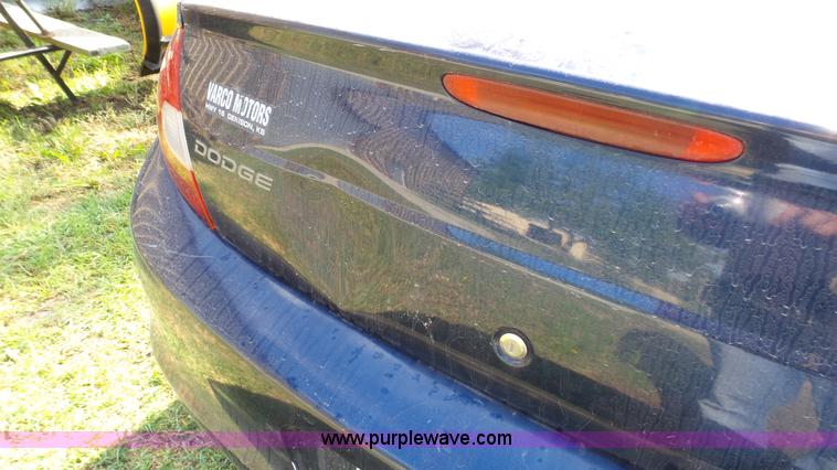 image for item K4073 2000 Dodge Neon