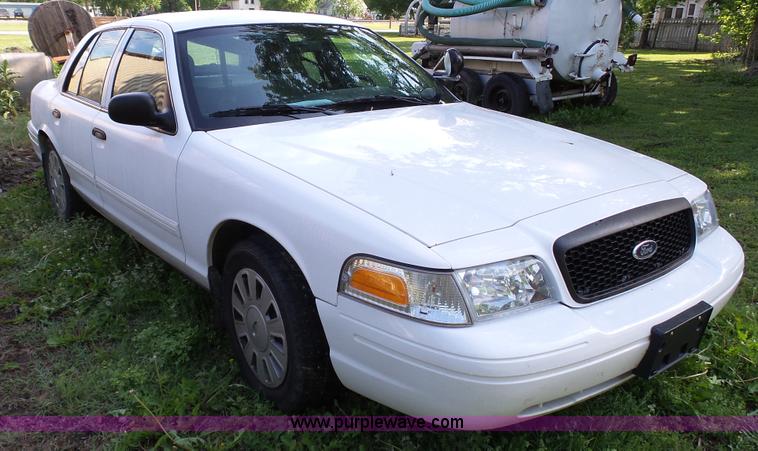 image for item K4074 2009 Ford Crown Victoria