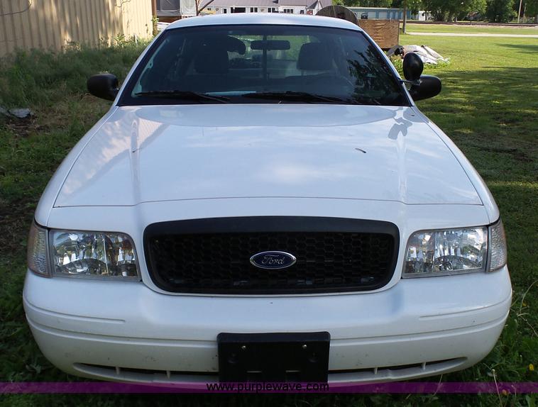 image for item K4074 2009 Ford Crown Victoria