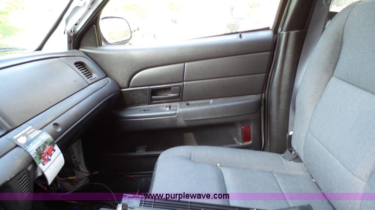 image for item K4074 2009 Ford Crown Victoria