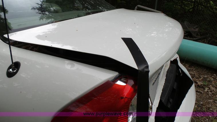 image for item K4176 2006 Ford Taurus