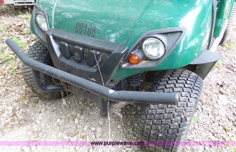 image for item K4177 2006 Yamaha U-Max golf cart