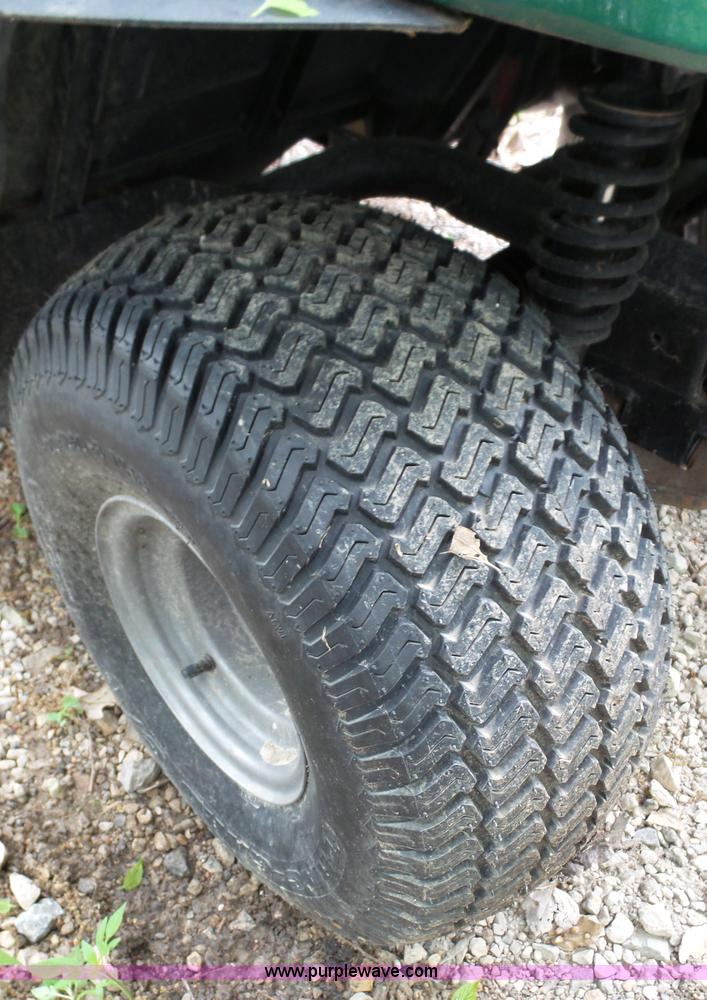 image for item K4177 2006 Yamaha U-Max golf cart