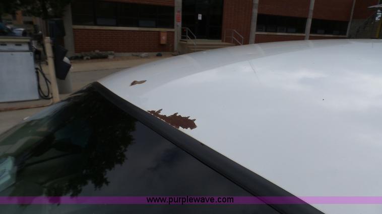 image for item K4178 2006 Ford Taurus