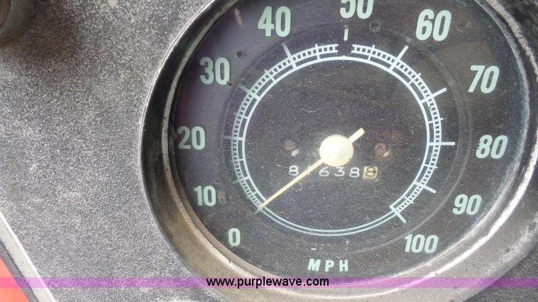 image for item K4513 1971 Chevrolet C40 oil distributor truck