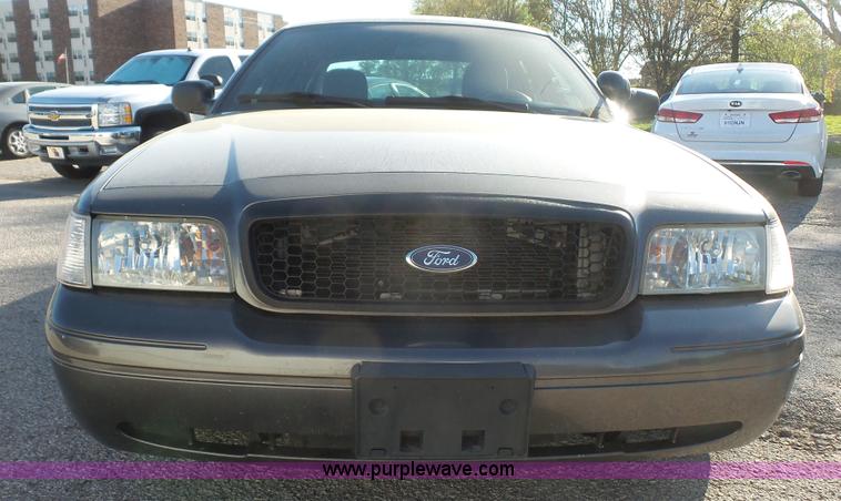 image for item K4611 2009 Ford Crown Victoria Police Interceptor