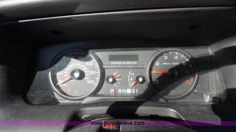 image for item K4611 2009 Ford Crown Victoria Police Interceptor