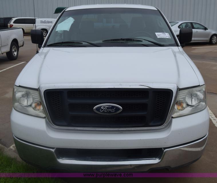 image for item K6540 2004 Ford F150 SuperCab pickup truck
