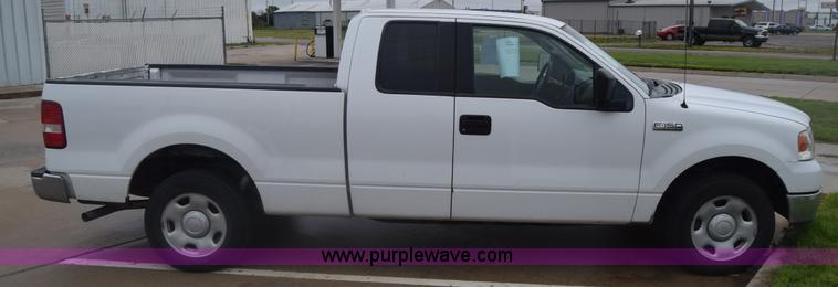 image for item K6540 2004 Ford F150 SuperCab pickup truck
