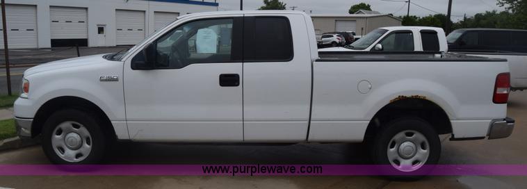 image for item K6540 2004 Ford F150 SuperCab pickup truck