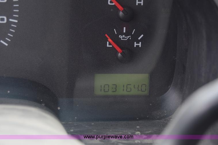 image for item K6540 2004 Ford F150 SuperCab pickup truck