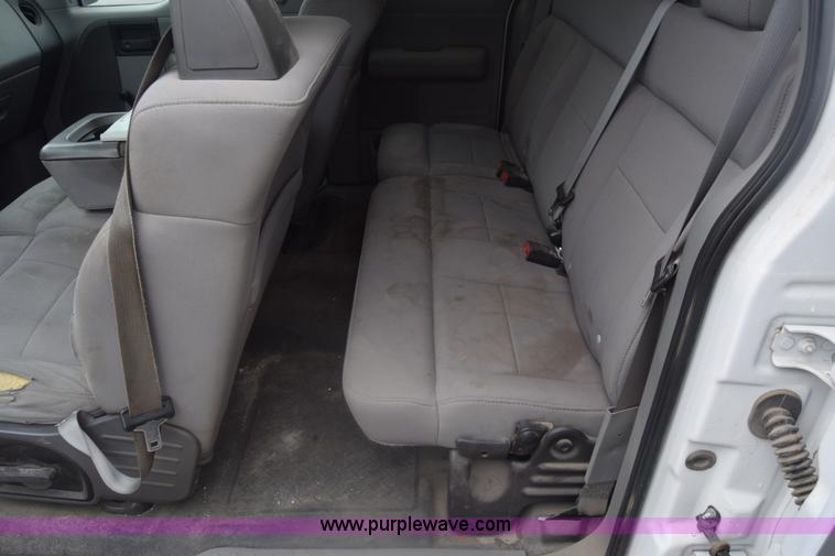 image for item K6540 2004 Ford F150 SuperCab pickup truck