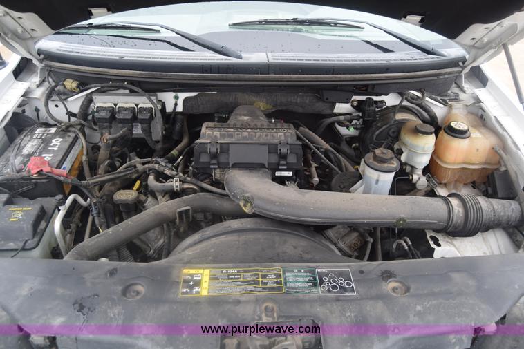 image for item K6540 2004 Ford F150 SuperCab pickup truck