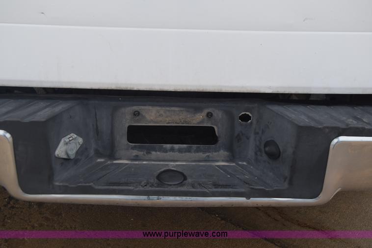 image for item K6540 2004 Ford F150 SuperCab pickup truck