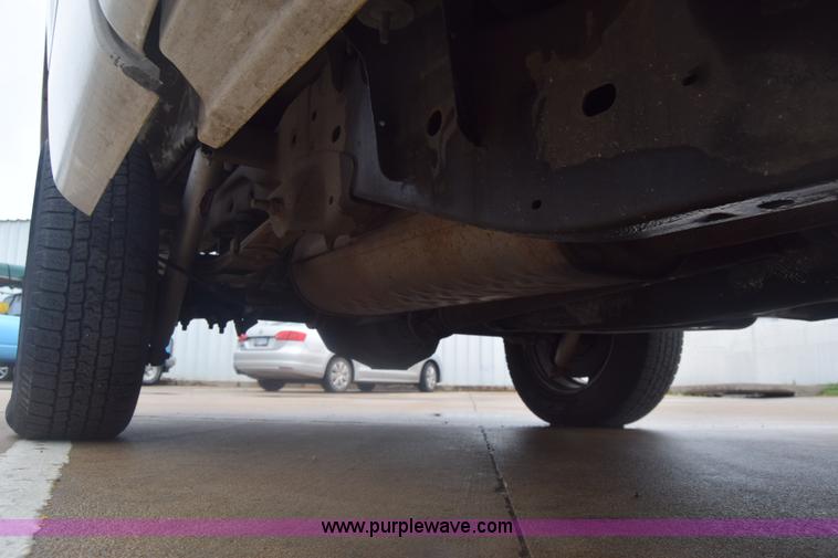 image for item K6540 2004 Ford F150 SuperCab pickup truck