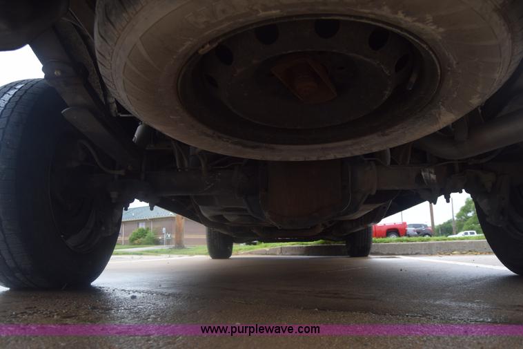 image for item K6540 2004 Ford F150 SuperCab pickup truck