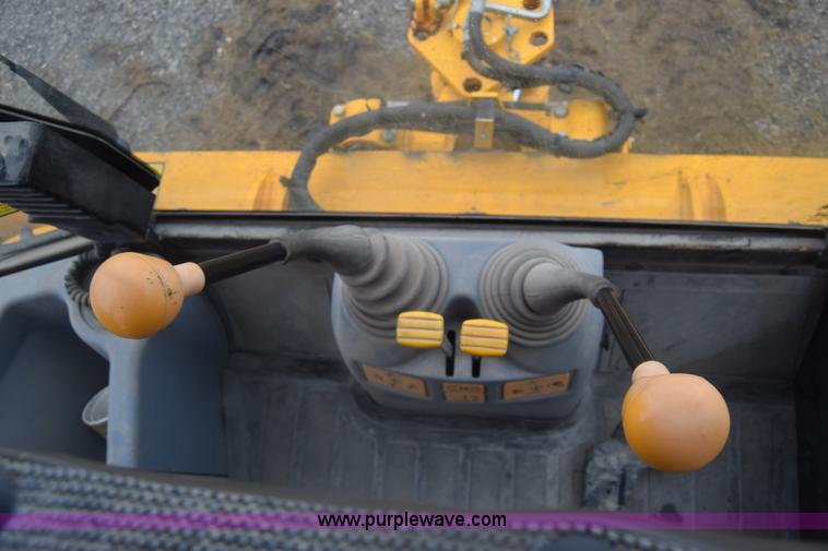 image for item K6541 2000 JCB 212S Series III backhoe