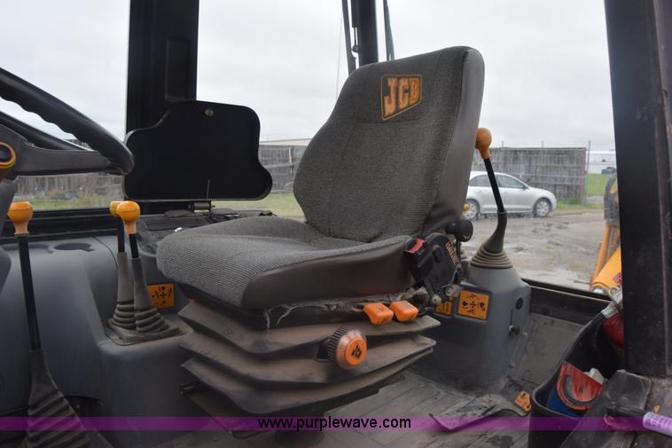 image for item K6541 2000 JCB 212S Series III backhoe