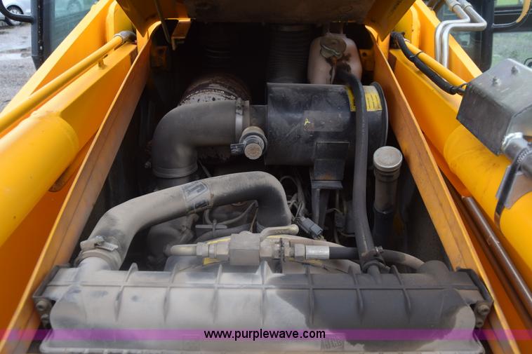 image for item K6541 2000 JCB 212S Series III backhoe