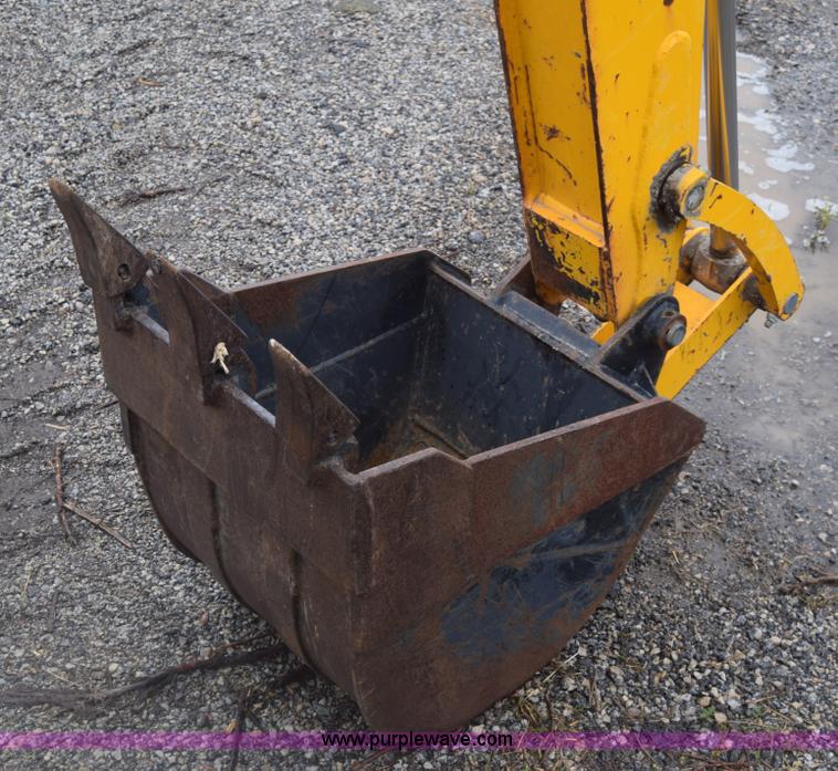image for item K6541 2000 JCB 212S Series III backhoe