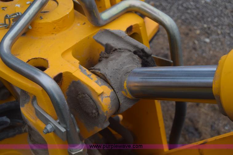 image for item K6541 2000 JCB 212S Series III backhoe