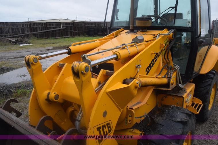 image for item K6541 2000 JCB 212S Series III backhoe