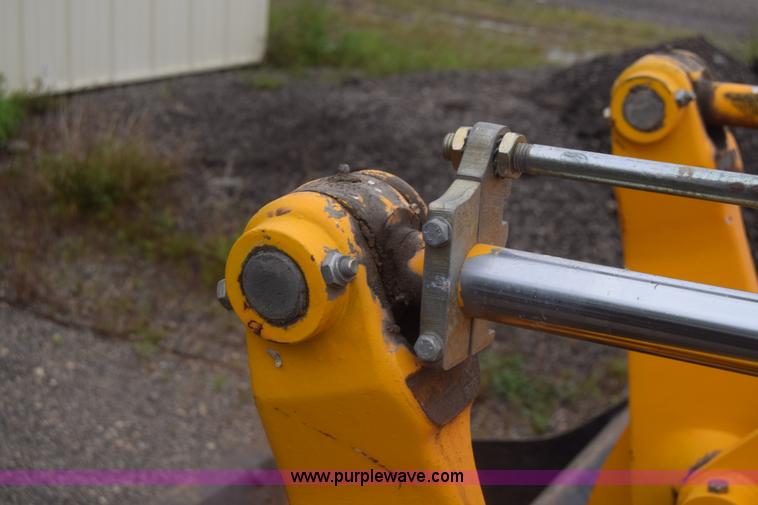 image for item K6541 2000 JCB 212S Series III backhoe