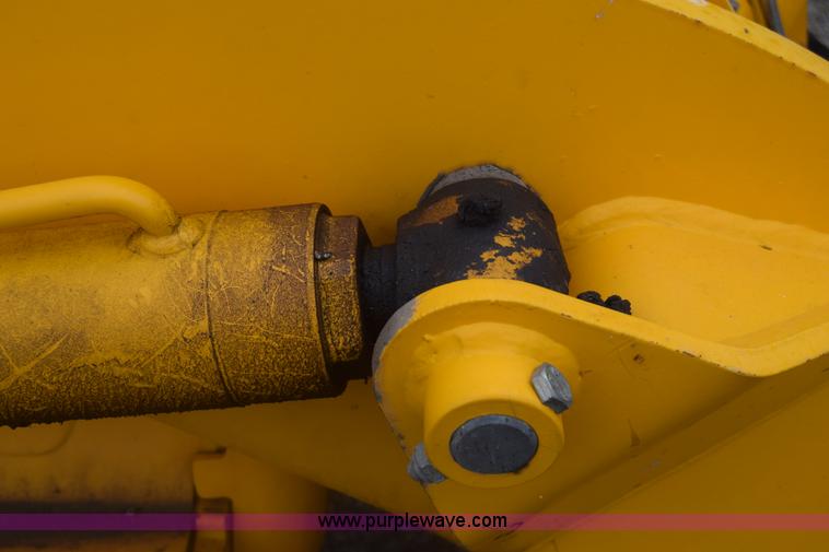 image for item K6541 2000 JCB 212S Series III backhoe