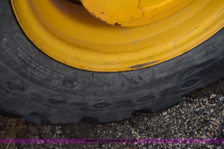 image for item K6541 2000 JCB 212S Series III backhoe