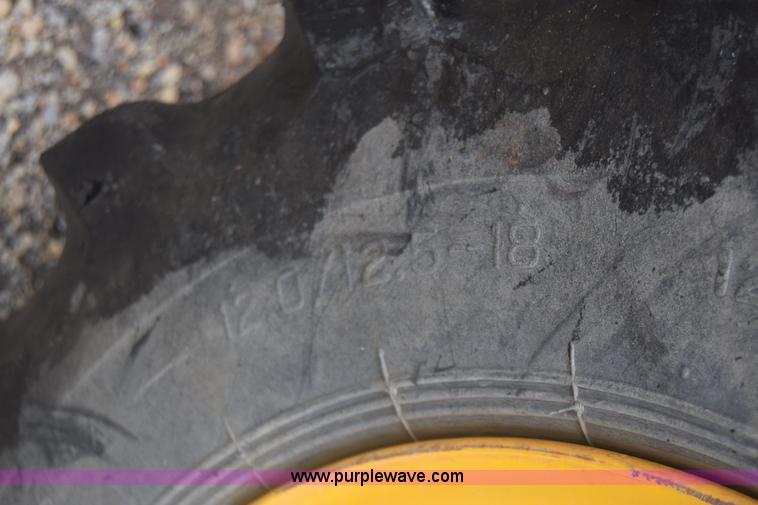 image for item K6541 2000 JCB 212S Series III backhoe