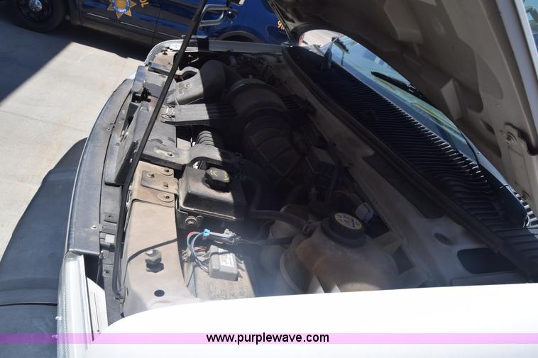 image for item K6572 2007 Ford Econoline E450 bus