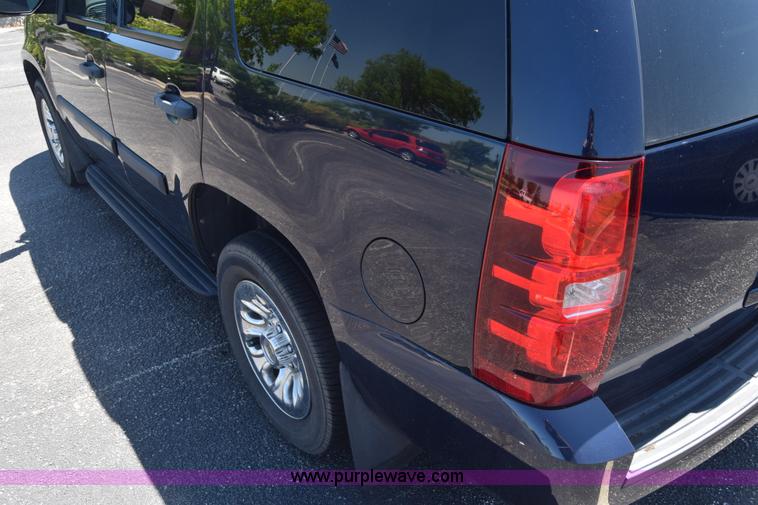 image for item K6625 2008 Chevrolet Tahoe SUV