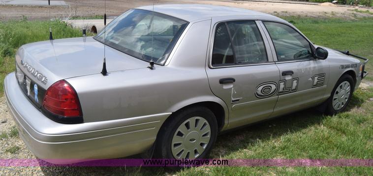 image for item K6631 2006 Ford Crown Victoria Police Interceptor