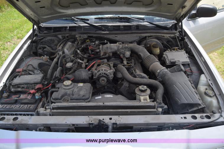 image for item K6631 2006 Ford Crown Victoria Police Interceptor