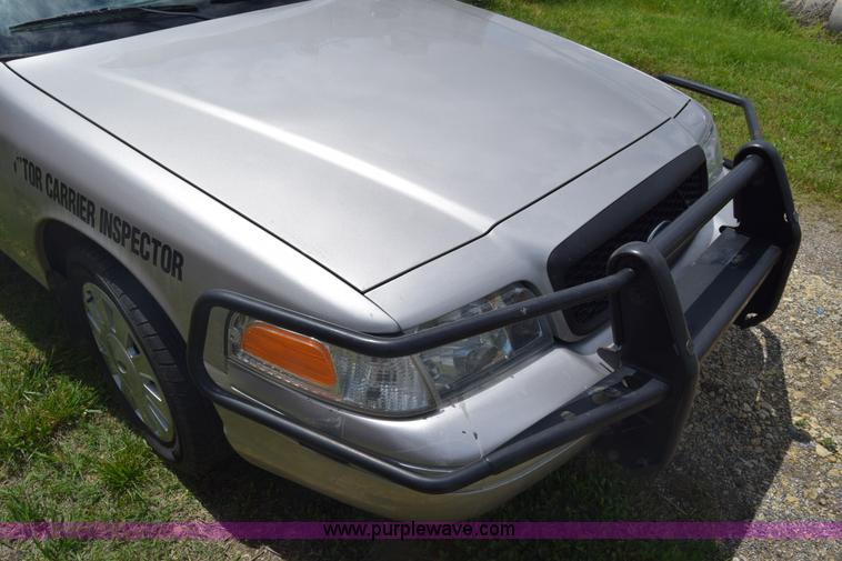 image for item K6631 2006 Ford Crown Victoria Police Interceptor