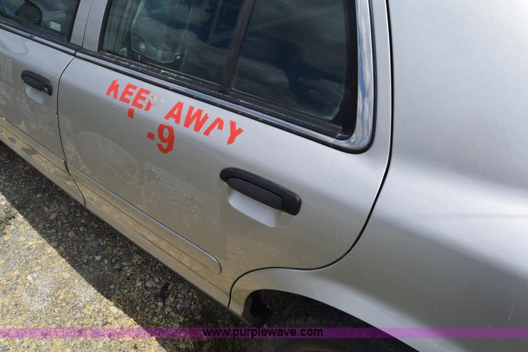 image for item K6631 2006 Ford Crown Victoria Police Interceptor