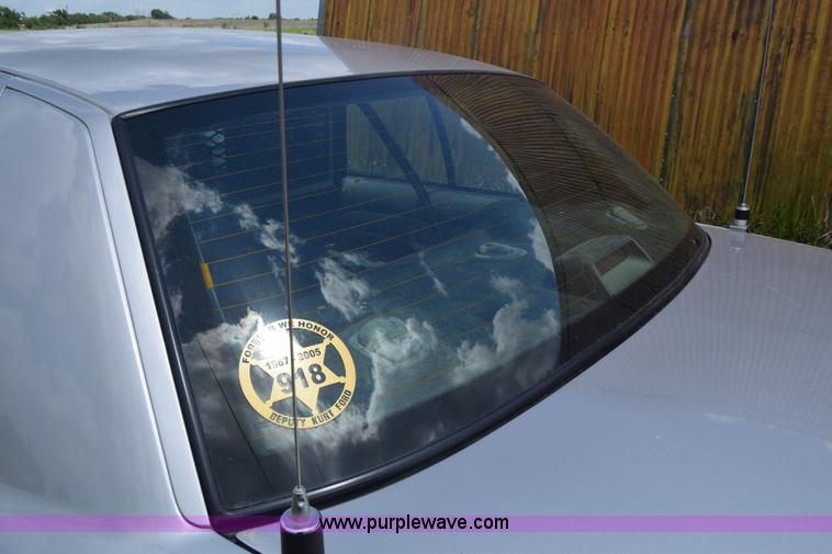 image for item K6631 2006 Ford Crown Victoria Police Interceptor