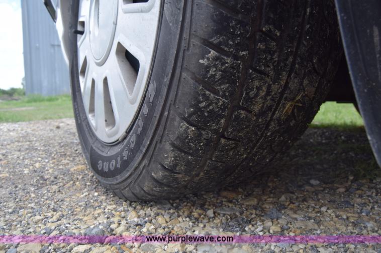 image for item K6631 2006 Ford Crown Victoria Police Interceptor