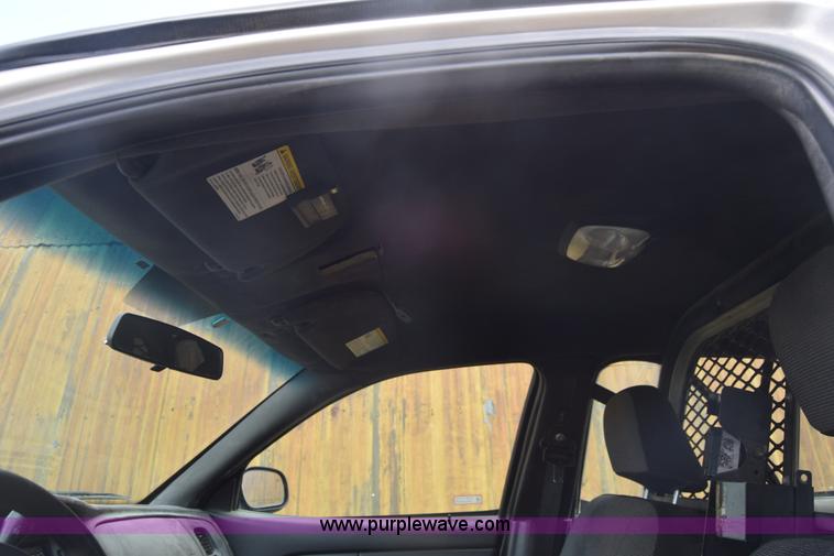 image for item K6631 2006 Ford Crown Victoria Police Interceptor