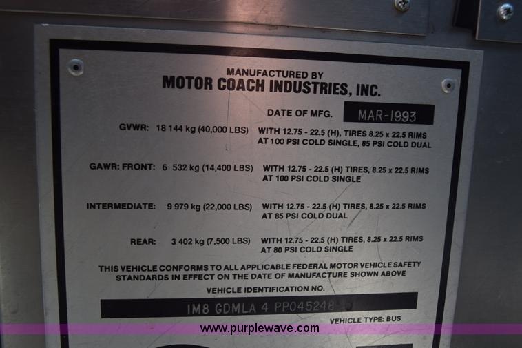 image for item K6709 1993 MCI 102-C3 passenger bus