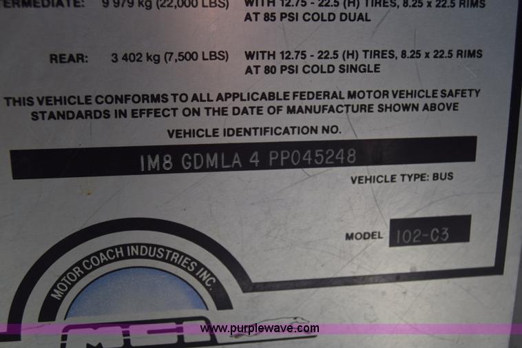image for item K6709 1993 MCI 102-C3 passenger bus