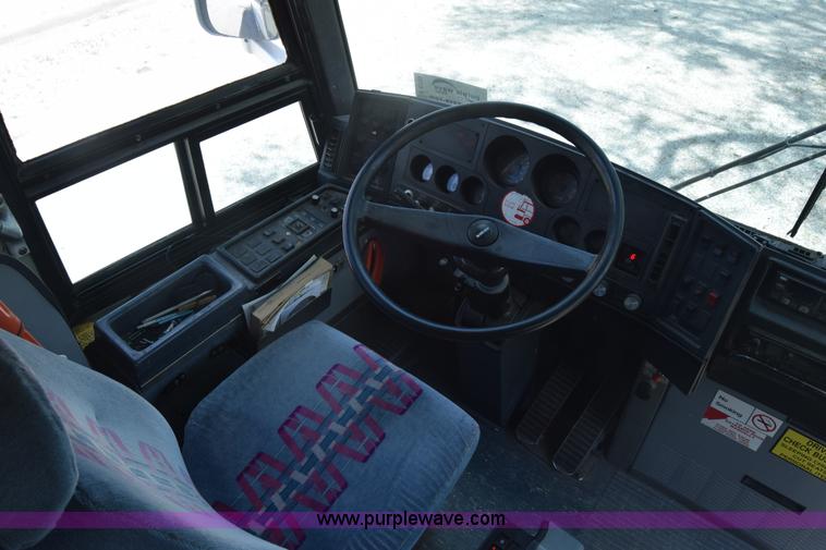 image for item K6709 1993 MCI 102-C3 passenger bus