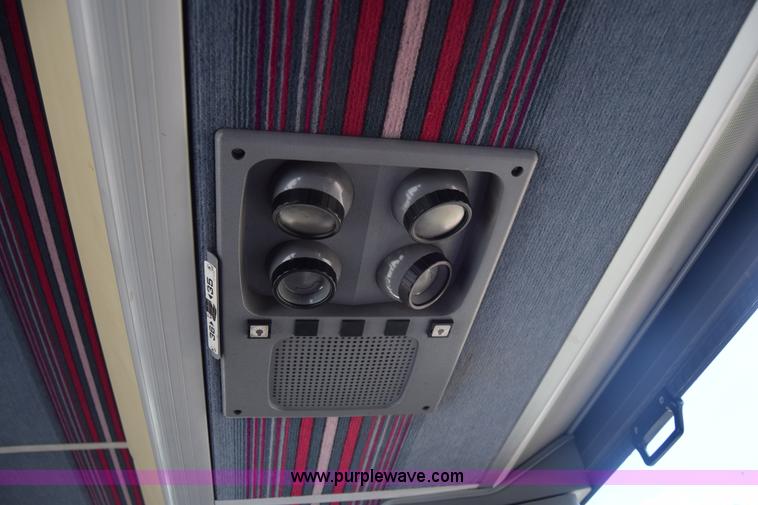 image for item K6709 1993 MCI 102-C3 passenger bus