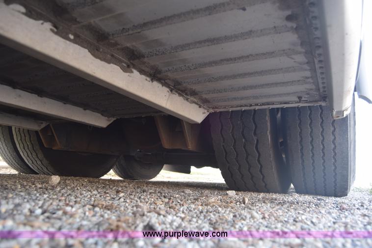 image for item K6709 1993 MCI 102-C3 passenger bus