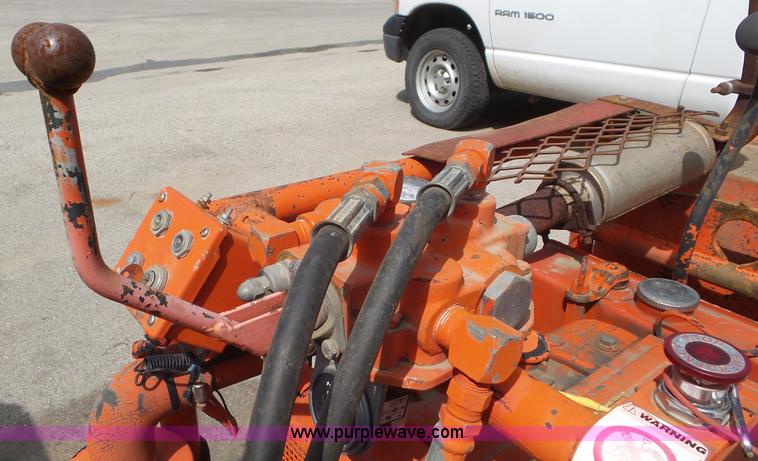 image for item L2087 Richmond 24D horizontal auger