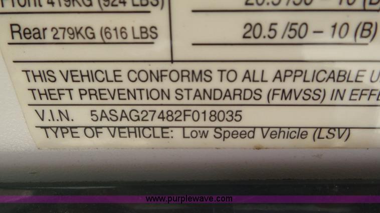 image for item L2088 2002 GEM 825 electric car